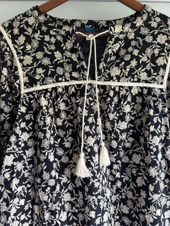 Old Navy Black and White Floral Peasant Blouse with Tassel Tie - Picture 2 of 7
